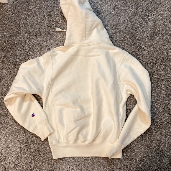 Champion reverse weave SMALL hoodie - Picture 7 of 7